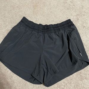 Lululemon shorts size 10